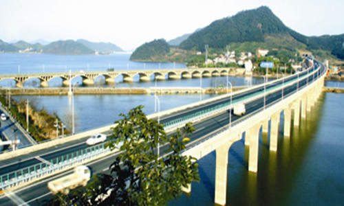 �R����ɽ���L���^(q��)